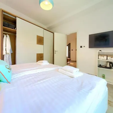 Villa Wellness Villa- Four Bedroom With Swimming Pool Grižane