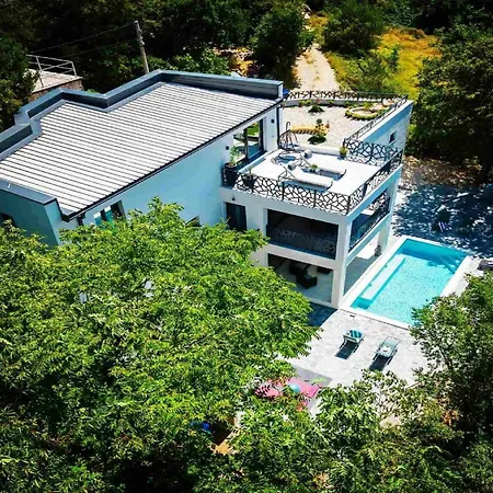 Villa Wellness Villa- Four Bedroom With Swimming Pool Grižane