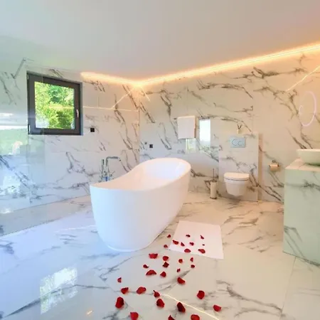 Wellness Villa- Four Bedroom With Swimming Pool * Grižane